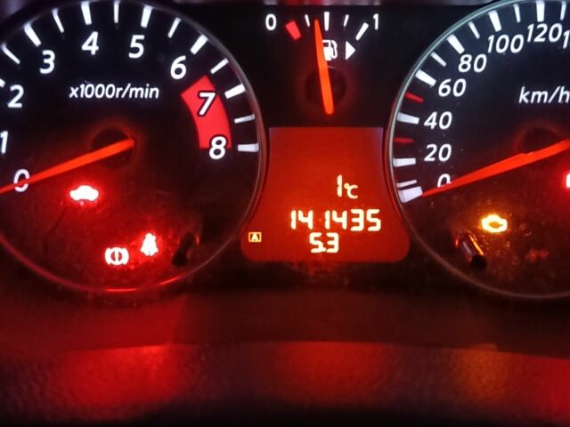 Серый Ниссан Ноут, объемом двигателя 1.4 л и пробегом 141 тыс. км за 7800 $, фото 4 на Automoto.ua