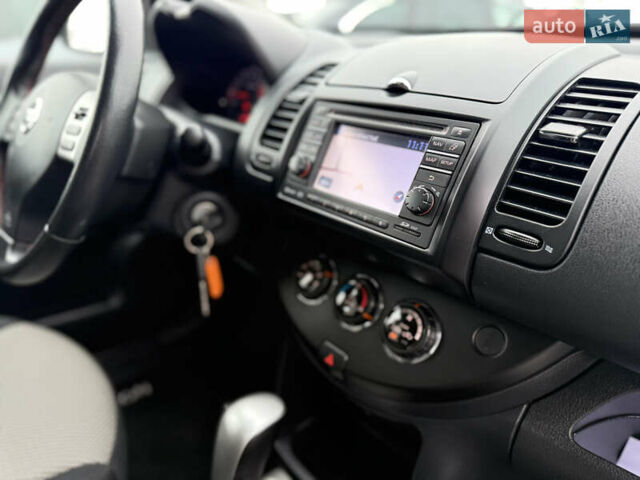 Серый Ниссан Ноут, объемом двигателя 1.6 л и пробегом 207 тыс. км за 7999 $, фото 32 на Automoto.ua