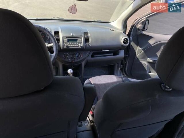 Сірий Ніссан Ноут, об'ємом двигуна 1.39 л та пробігом 159 тис. км за 6200 $, фото 9 на Automoto.ua