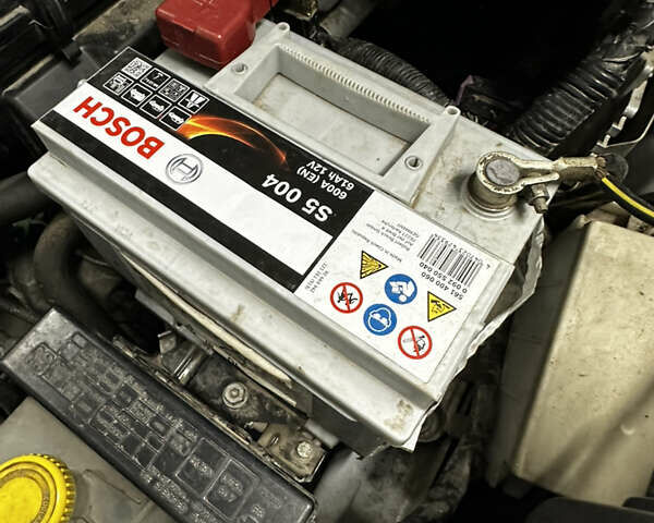 Серый Ниссан Ноут, объемом двигателя 1.39 л и пробегом 120 тыс. км за 7300 $, фото 26 на Automoto.ua