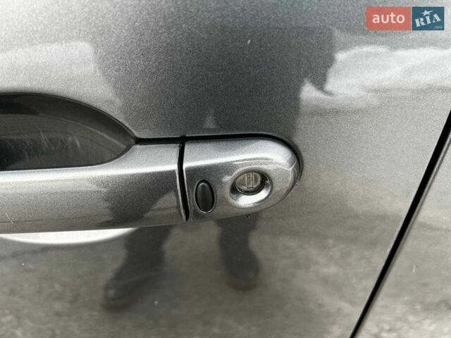 Серый Ниссан Ноут, объемом двигателя 1.39 л и пробегом 120 тыс. км за 7100 $, фото 17 на Automoto.ua