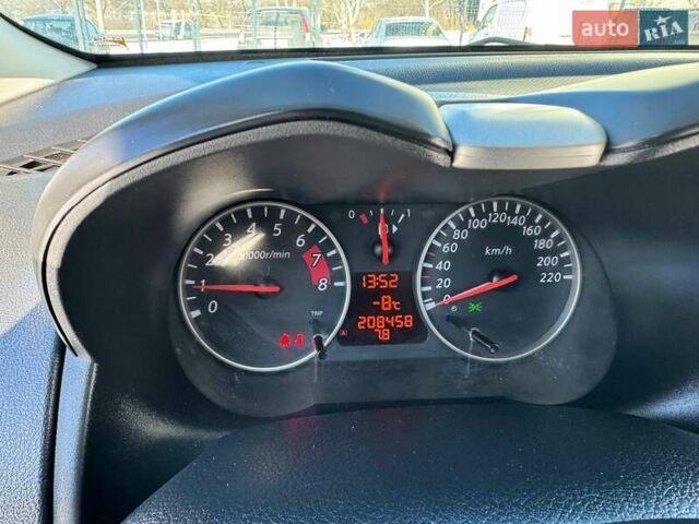 Сірий Ніссан Ноут, об'ємом двигуна 1.4 л та пробігом 208 тис. км за 5950 $, фото 39 на Automoto.ua