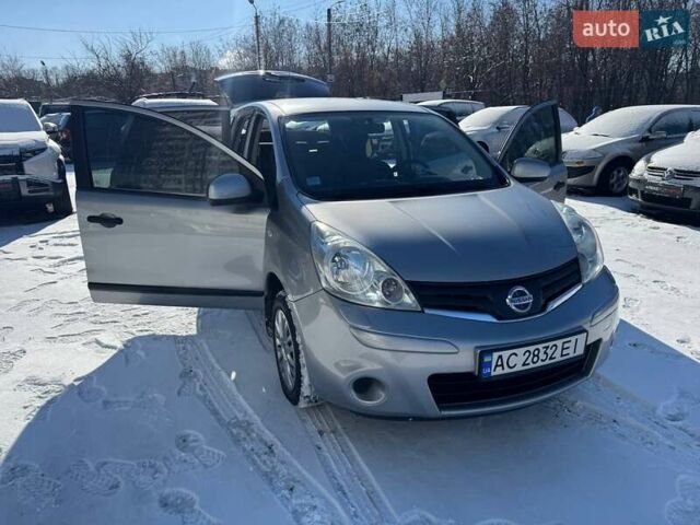 Сірий Ніссан Ноут, об'ємом двигуна 1.4 л та пробігом 208 тис. км за 5950 $, фото 70 на Automoto.ua