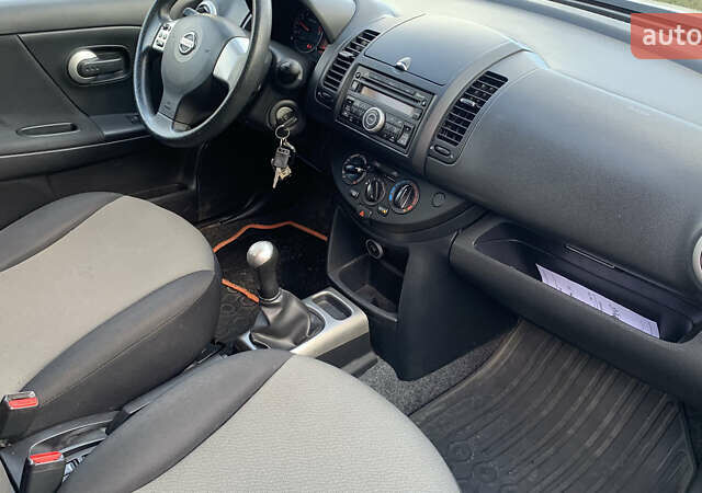 Сірий Ніссан Ноут, об'ємом двигуна 1.39 л та пробігом 208 тис. км за 4999 $, фото 11 на Automoto.ua