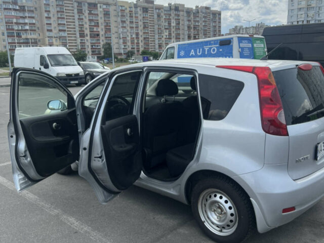 Сірий Ніссан Ноут, об'ємом двигуна 1.5 л та пробігом 55 тис. км за 6500 $, фото 6 на Automoto.ua
