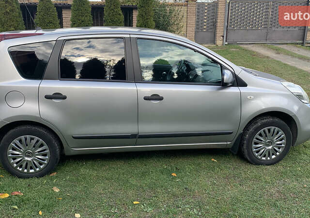 Сірий Ніссан Ноут, об'ємом двигуна 1.39 л та пробігом 208 тис. км за 4999 $, фото 7 на Automoto.ua
