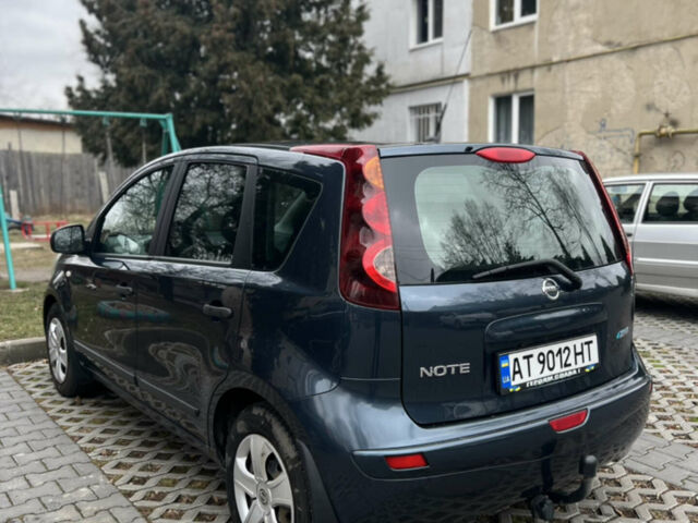Серый Ниссан Ноут, объемом двигателя 1.46 л и пробегом 243 тыс. км за 6500 $, фото 5 на Automoto.ua