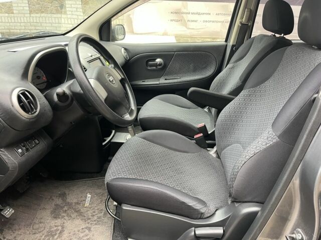 Серый Ниссан Ноут, объемом двигателя 1.6 л и пробегом 91 тыс. км за 7700 $, фото 11 на Automoto.ua