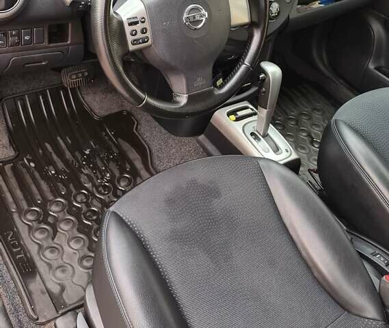 Сірий Ніссан Ноут, об'ємом двигуна 1.6 л та пробігом 203 тис. км за 7200 $, фото 11 на Automoto.ua