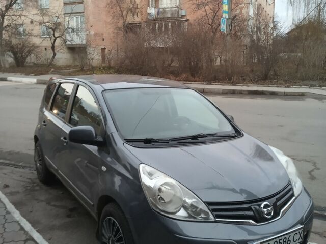 Сірий Ніссан Ноут, об'ємом двигуна 1.6 л та пробігом 133 тис. км за 6000 $, фото 11 на Automoto.ua