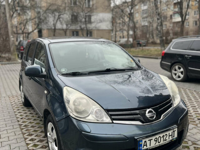 Серый Ниссан Ноут, объемом двигателя 1.46 л и пробегом 243 тыс. км за 6500 $, фото 3 на Automoto.ua