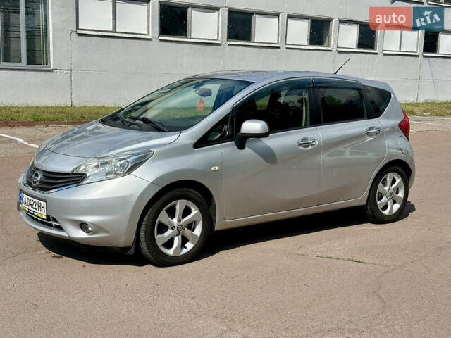 Серый Ниссан Ноут, объемом двигателя 1.2 л и пробегом 97 тыс. км за 7700 $, фото 5 на Automoto.ua