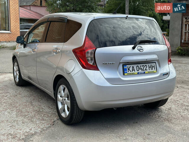 Сірий Ніссан Ноут, об'ємом двигуна 1.2 л та пробігом 96 тис. км за 7800 $, фото 5 на Automoto.ua