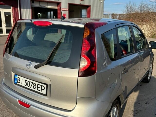Сірий Ніссан Ноут, об'ємом двигуна 1.4 л та пробігом 227 тис. км за 5500 $, фото 4 на Automoto.ua