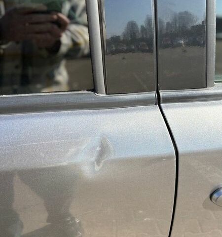 Сірий Ніссан Ноут, об'ємом двигуна 1.5 л та пробігом 315 тис. км за 4800 $, фото 7 на Automoto.ua