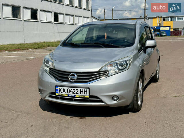 Серый Ниссан Ноут, объемом двигателя 1.2 л и пробегом 97 тыс. км за 7700 $, фото 4 на Automoto.ua