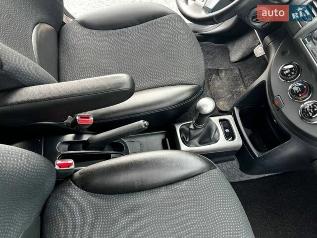 Серый Ниссан Ноут, объемом двигателя 1.39 л и пробегом 120 тыс. км за 7100 $, фото 37 на Automoto.ua