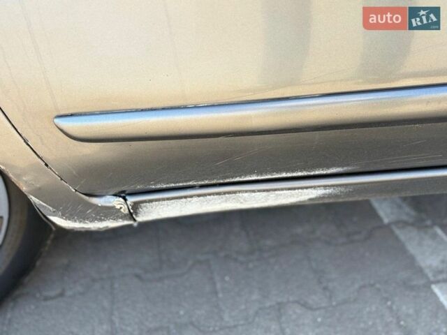 Сірий Ніссан Ноут, об'ємом двигуна 1.5 л та пробігом 315 тис. км за 4800 $, фото 8 на Automoto.ua