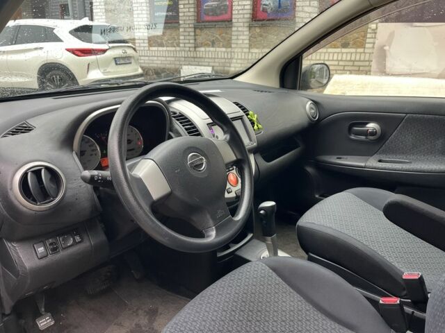 Серый Ниссан Ноут, объемом двигателя 1.6 л и пробегом 91 тыс. км за 7700 $, фото 10 на Automoto.ua