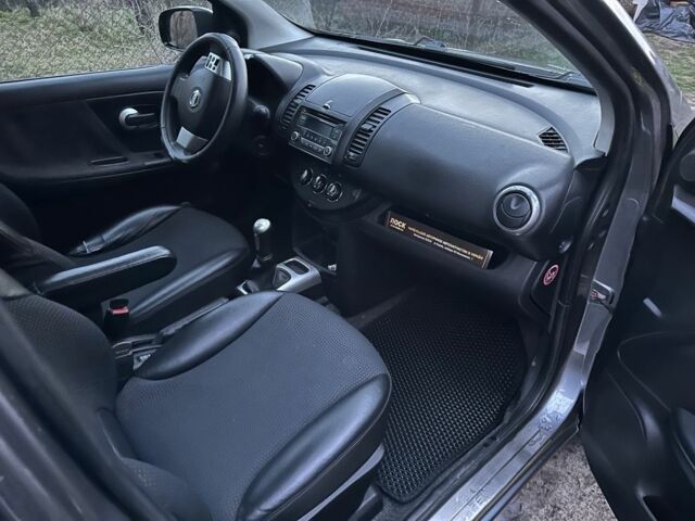 Серый Ниссан Ноут, объемом двигателя 1.4 л и пробегом 238 тыс. км за 4999 $, фото 10 на Automoto.ua