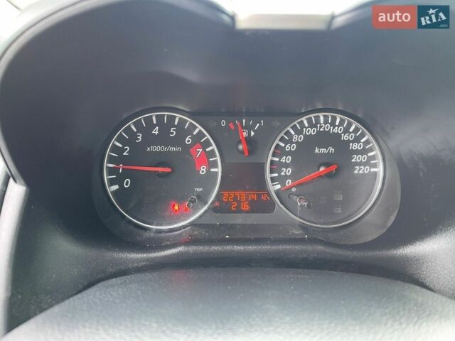 Сірий Ніссан Ноут, об'ємом двигуна 1.6 л та пробігом 227 тис. км за 7500 $, фото 18 на Automoto.ua