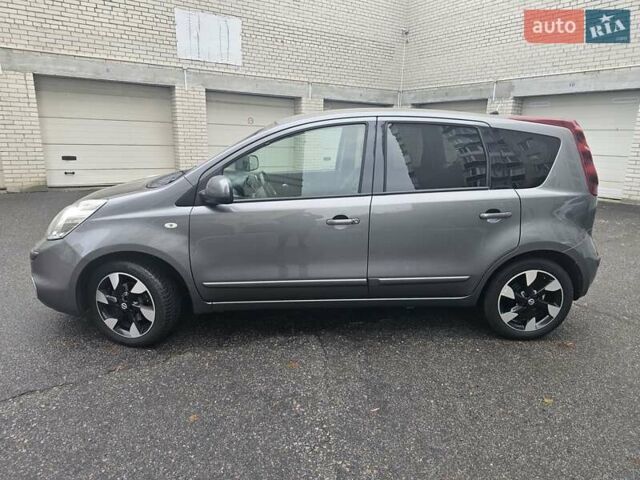 Серый Ниссан Ноут, объемом двигателя 1.5 л и пробегом 154 тыс. км за 7750 $, фото 2 на Automoto.ua