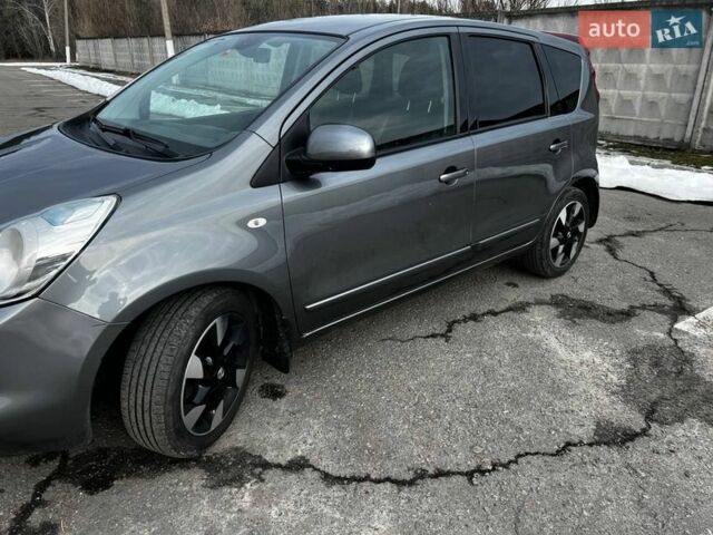 Серый Ниссан Ноут, объемом двигателя 1.39 л и пробегом 120 тыс. км за 7100 $, фото 14 на Automoto.ua