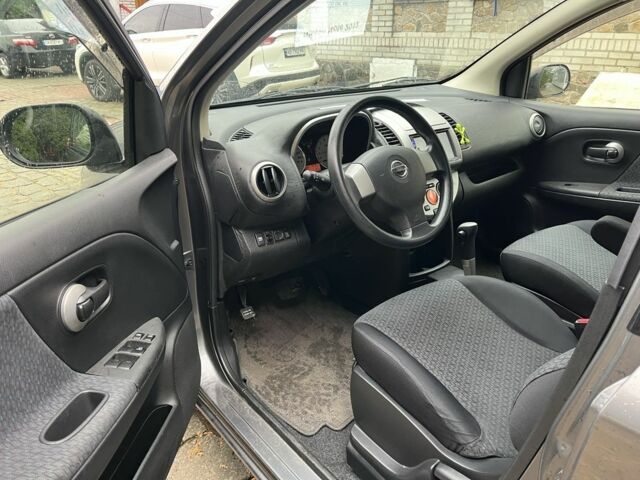 Серый Ниссан Ноут, объемом двигателя 1.6 л и пробегом 91 тыс. км за 7700 $, фото 8 на Automoto.ua