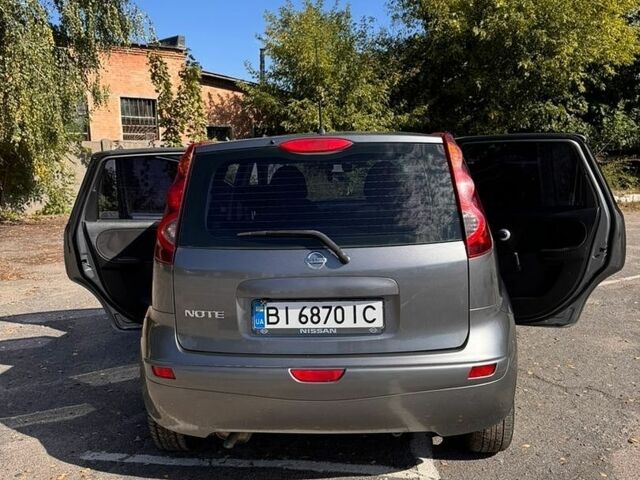 Сірий Ніссан Ноут, об'ємом двигуна 1.39 л та пробігом 192 тис. км за 6000 $, фото 12 на Automoto.ua