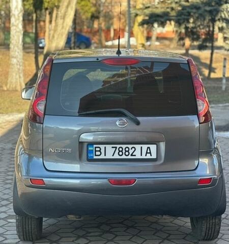 Серый Ниссан Ноут, объемом двигателя 1.39 л и пробегом 240 тыс. км за 6799 $, фото 6 на Automoto.ua