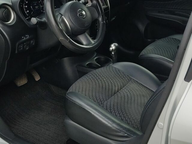 Сірий Ніссан Ноут, об'ємом двигуна 1.2 л та пробігом 130 тис. км за 8000 $, фото 3 на Automoto.ua