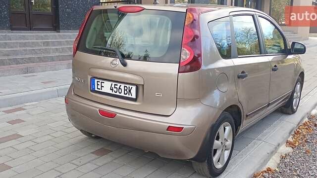 Ниссан Ноут 2013 в Радивилове на Automoto.ua Серый Ниссан Ноут, объемом двигателя 1.4 л и пробегом 148 тыс. км за 6950 $, фото 7 на Automoto.ua