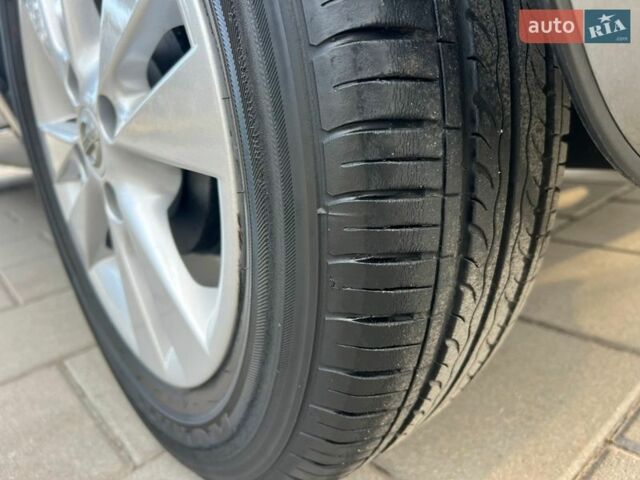 Серый Ниссан Ноут, объемом двигателя 1.6 л и пробегом 84 тыс. км за 10200 $, фото 38 на Automoto.ua