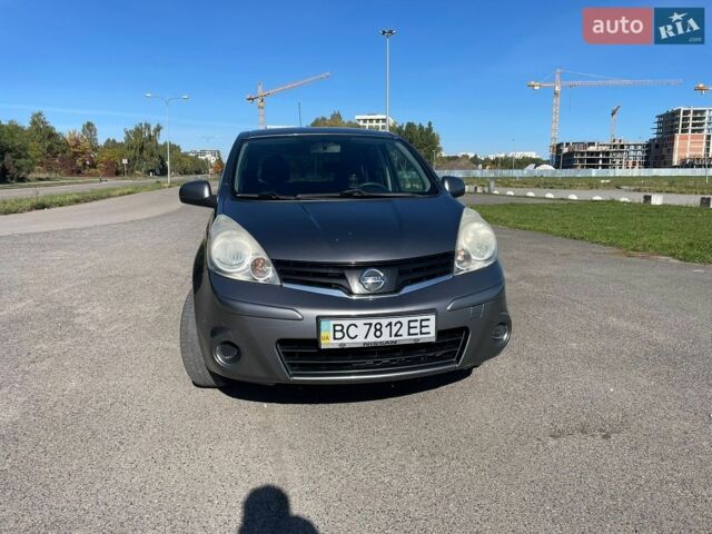 Сірий Ніссан Ноут, об'ємом двигуна 1.39 л та пробігом 114 тис. км за 6400 $, фото 1 на Automoto.ua
