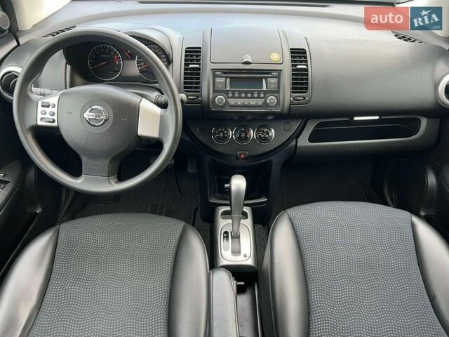 Сірий Ніссан Ноут, об'ємом двигуна 1.6 л та пробігом 84 тис. км за 10400 $, фото 34 на Automoto.ua