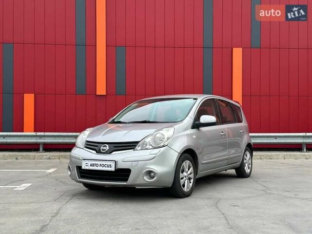 Сірий Ніссан Ноут, об'ємом двигуна 1.39 л та пробігом 172 тис. км за 7290 $, фото 3 на Automoto.ua