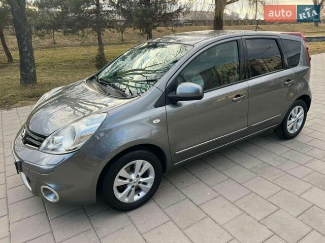 Сірий Ніссан Ноут, об'ємом двигуна 1.6 л та пробігом 84 тис. км за 10400 $, фото 11 на Automoto.ua