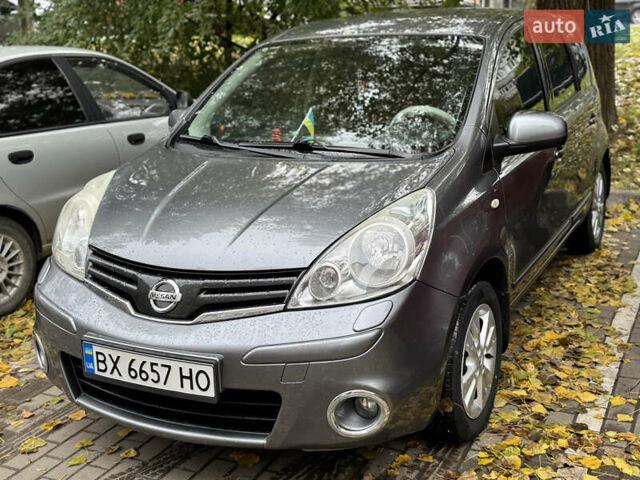 Сірий Ніссан Ноут, об'ємом двигуна 1.6 л та пробігом 94 тис. км за 9599 $, фото 4 на Automoto.ua