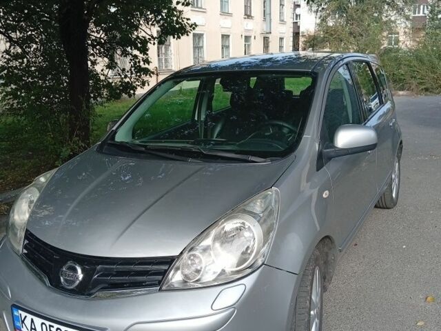 Сірий Ніссан Ноут, об'ємом двигуна 1.4 л та пробігом 179 тис. км за 6300 $, фото 7 на Automoto.ua