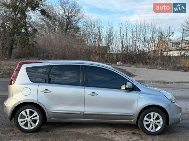 Серый Ниссан Ноут, объемом двигателя 1.39 л и пробегом 97 тыс. км за 6490 $, фото 10 на Automoto.ua