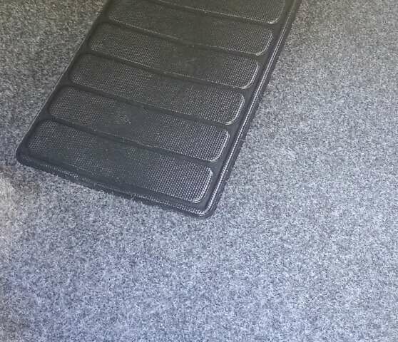 Ниссан Ноут 2013 в Радивилове на Automoto.ua Серый Ниссан Ноут, объемом двигателя 1.4 л и пробегом 148 тыс. км за 6950 $, фото 44 на Automoto.ua