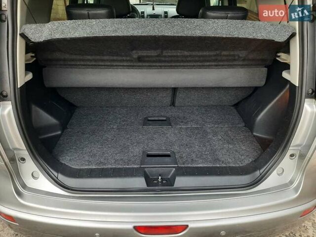 Сірий Ніссан Ноут, об'ємом двигуна 1.6 л та пробігом 93 тис. км за 9600 $, фото 22 на Automoto.ua