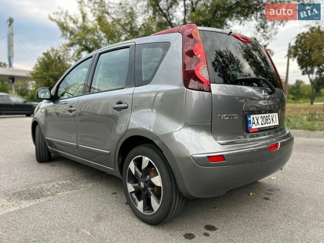 Сірий Ніссан Ноут, об'ємом двигуна 1.39 л та пробігом 190 тис. км за 4000 $, фото 3 на Automoto.ua