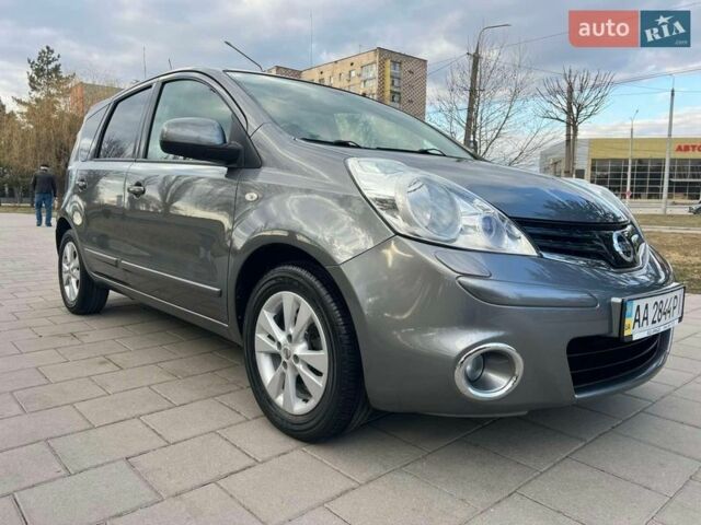 Сірий Ніссан Ноут, об'ємом двигуна 1.6 л та пробігом 84 тис. км за 10400 $, фото 10 на Automoto.ua