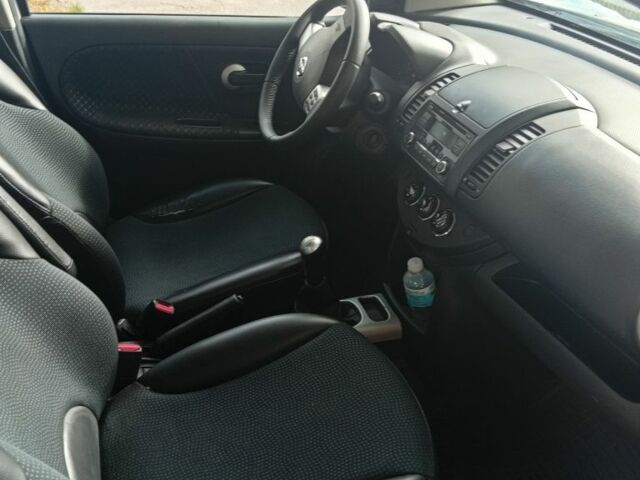 Сірий Ніссан Ноут, об'ємом двигуна 1.4 л та пробігом 179 тис. км за 6300 $, фото 4 на Automoto.ua