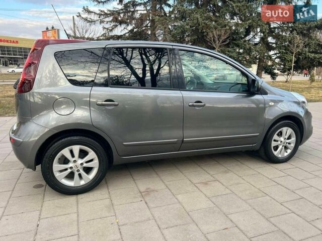 Сірий Ніссан Ноут, об'ємом двигуна 1.6 л та пробігом 84 тис. км за 10400 $, фото 12 на Automoto.ua