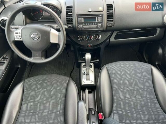 Серый Ниссан Ноут, объемом двигателя 1.6 л и пробегом 84 тыс. км за 10200 $, фото 57 на Automoto.ua