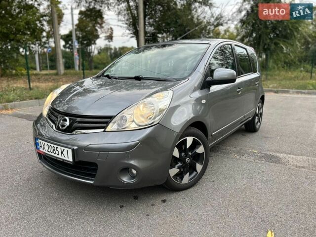 Сірий Ніссан Ноут, об'ємом двигуна 1.39 л та пробігом 190 тис. км за 4000 $, фото 1 на Automoto.ua