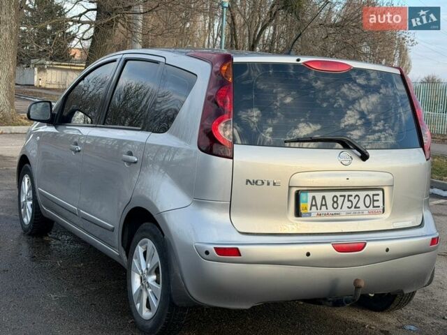 Серый Ниссан Ноут, объемом двигателя 1.39 л и пробегом 97 тыс. км за 6490 $, фото 5 на Automoto.ua