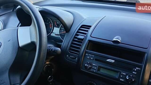 Ниссан Ноут 2013 в Радивилове на Automoto.ua Серый Ниссан Ноут, объемом двигателя 1.4 л и пробегом 148 тыс. км за 6950 $, фото 11 на Automoto.ua